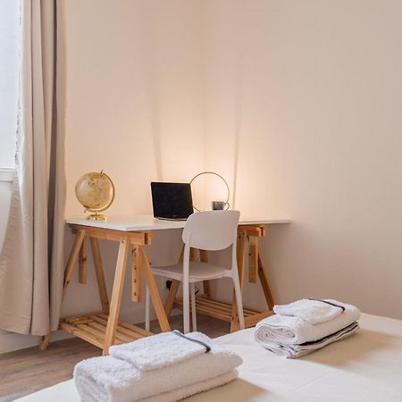 Apartmán Douce Escale A La Cite Carcassonne Exteriér fotografie